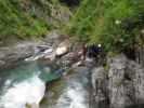 Klabauter-Klettersteig: Ulrike, Werner, Marion und Josef beim dritten Wasserfall