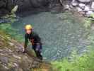 Klabauter-Klettersteig: Hannelore beim vierten Wasserfall