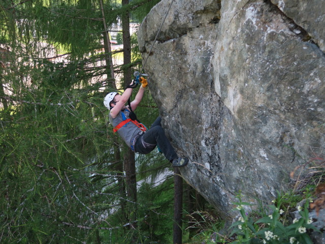 Klettersteig 'Burg Heinfels': Erich in der Variante