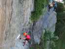 Klettersteig 'Burg Heinfels': Hannelore, Ulrike und Irene in der Wandtraverse