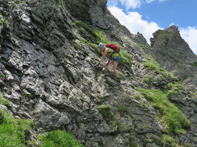 Evelyn am Steinwand-Klettersteig