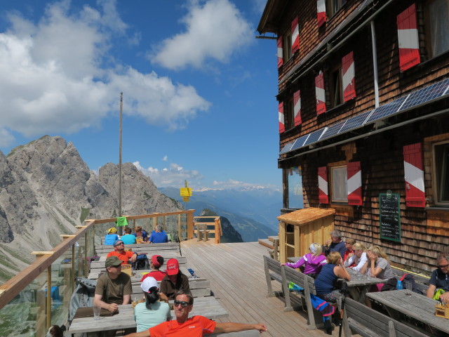 Karlsbader Hütte, 2.261 m (10. Juli)