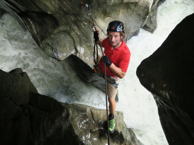 H&ouml;llenrachen-Klettersteig: J&ouml;rg beim Spreizschritt (30. Juli)