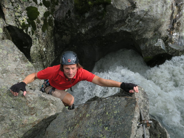 H&ouml;llenrachen-Klettersteig: J&ouml;rg im Hexenkessel (30. Juli)