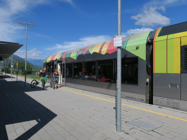 R 205 im Bahnhof Goldrain, 661 m (6. Aug.)