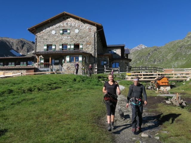 Miriam und Christoph bei der Dresdner Hütte, 2.308 m (13. Aug.)