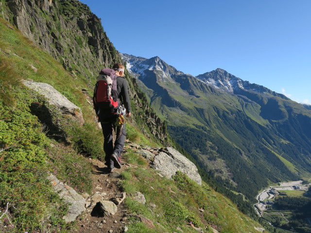 Christoph zwischen Dresdner H&uuml;tte und Fernau-Klettersteig (13. Aug.)