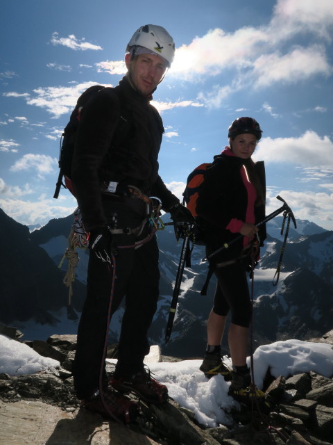 Christoph und Miriam zwischen Warenkarseitenspitze und Wütenkarferner (15. Aug.)