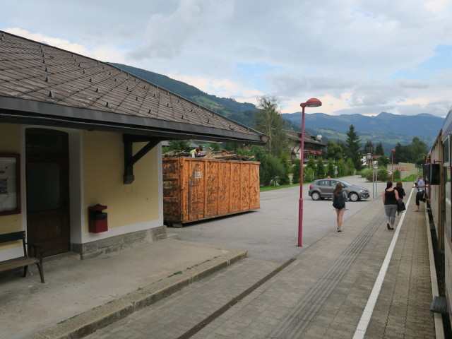 Haltestelle M&uuml;hlbach im Pinzgau, 812 m (28. Aug.)