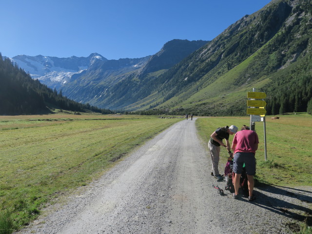 Christoph und Gudrun auf der Außerunlassalm, 1.666 m (26. Aug.)