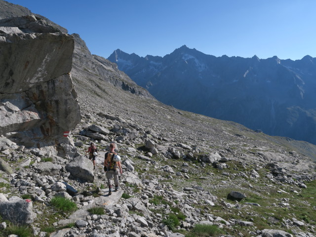 Gudrun und Christoph am Weg 512 im Kuchelmooskar (27. Aug.)