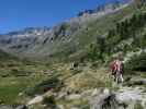 Gudrun und Christoph im Windbachtal zwischen Windbachalm und Talschluss (26. Aug.)