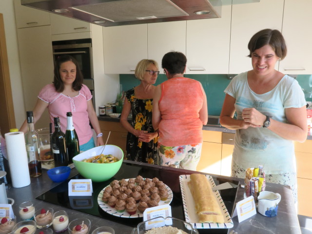 Katrin, Mama, Helga und Kerstin