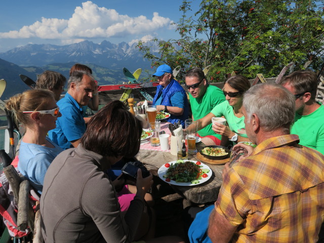 Johanna, Olaf, Ralf, ?, Gabriele, ?, Ilka, Richard und Christian bei der Hocheckhütte (9. Sept.)