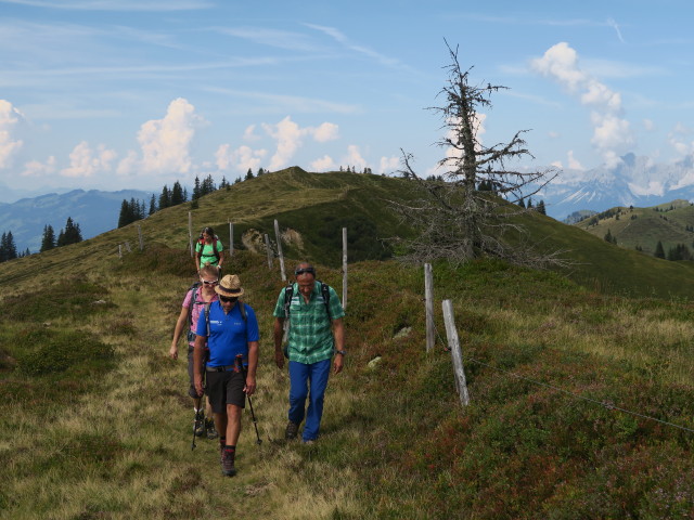 Ilka, Johanna, Engelbert und Ralf zwischen Gaisberg und Gebrajoch (10. Sept.)