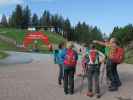 ?, Gabriele, Johanna, Ilka, ? und Richard bei der Bergstation der Hahnenkammbahn, 1.662 m (9. Sept.)