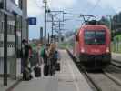 IC 747 bei der Einfahrt in den Bahnhof Fieberbrunn, 783 m (11. Sept.)