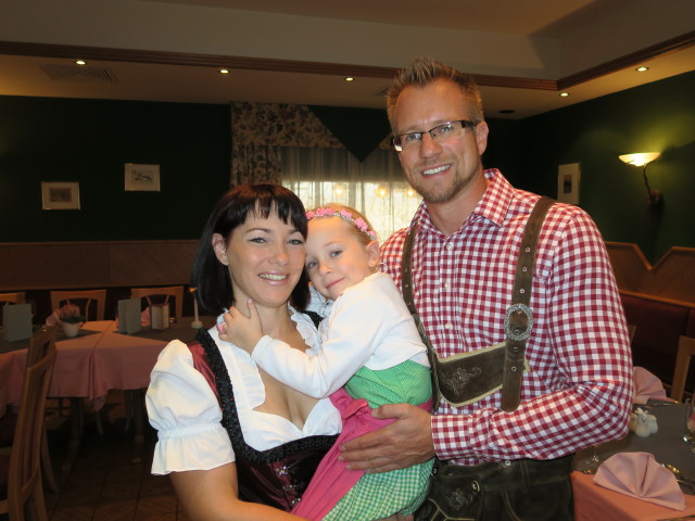 Birigt, Katrin und Mario im Restaurant Reisinger