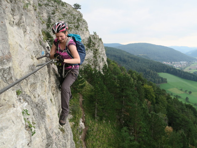 Pittentaler Klettersteig: Sabine in der ersten Querung