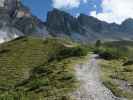 Weg 113 zwischen Adolf-Pichler-Hütte und Alpenklubscharte (24. Sept.)