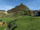 Beisteinmauer von Trattenbach aus