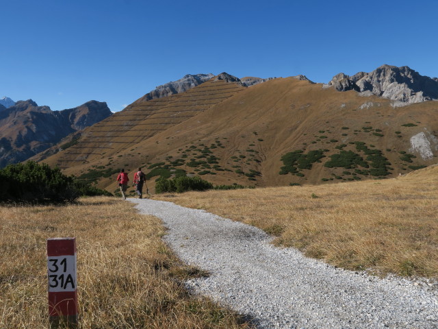 Christoph und Gudrun am Weg 31 bei der Blaserhütte (29. Okt.)