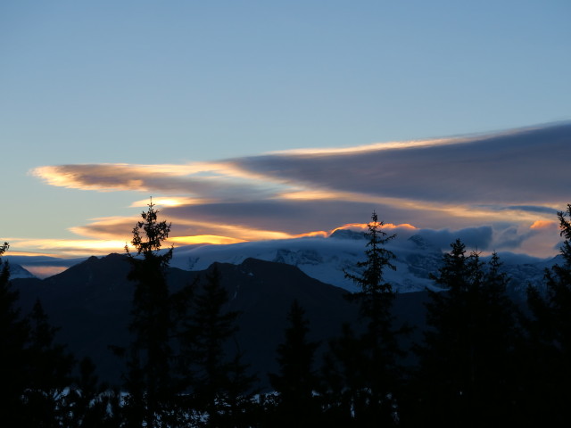 Zillertaler Alpen vom Waldraster Jöchl aus (30. Okt.)