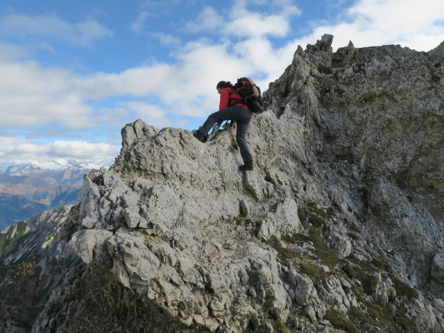 Gudrun zwischen Serlesjöchl und Lämpermahdspitze (30. Okt.)