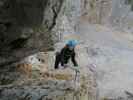 Königschusswand-Klettersteig: Irene zwischen Schlüsselstelle und Höhle