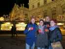 Ich, Kathrin, Thomas und Lauren im Weihnachtsdorf Schloss Belvedere