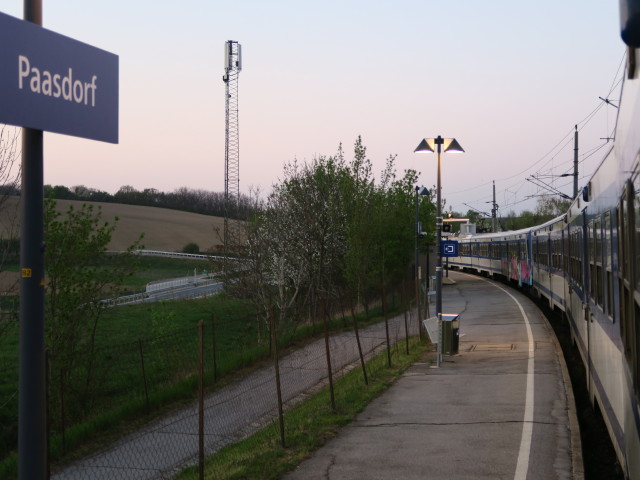 Haltestelle Paasdorf