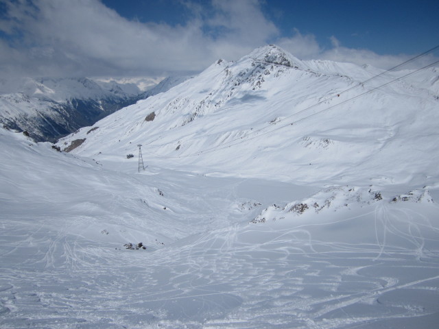 zwischen Piz Val Gronda und Piste 42 (20. Apr.)