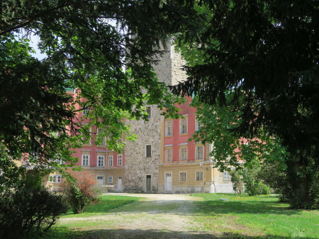 Schloss Prugg im Harrachpark