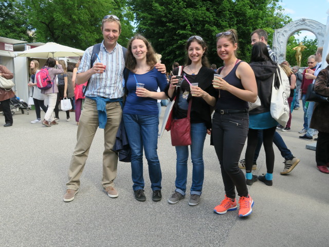 Ich, Sabine, Belinda und Daniela im Stadtpark