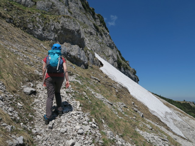 Sabine am Weg 12 zwischen 'Beim J&auml;ger Herz' und Geldloch