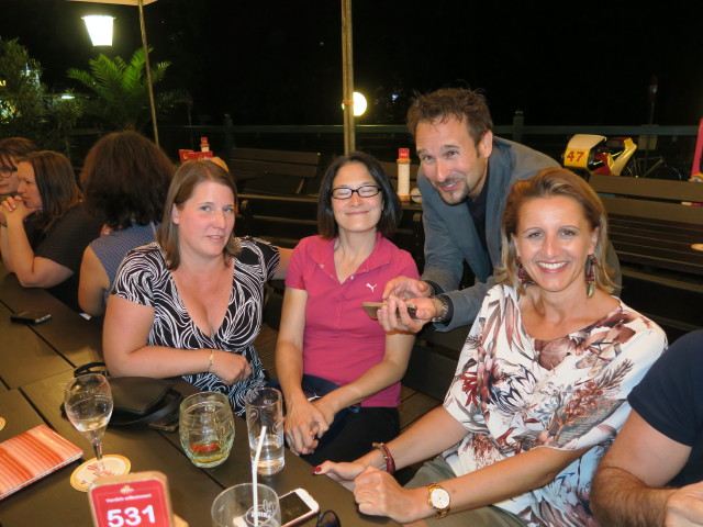 ;?, ?, ? und ? in Kolariks Luftburg