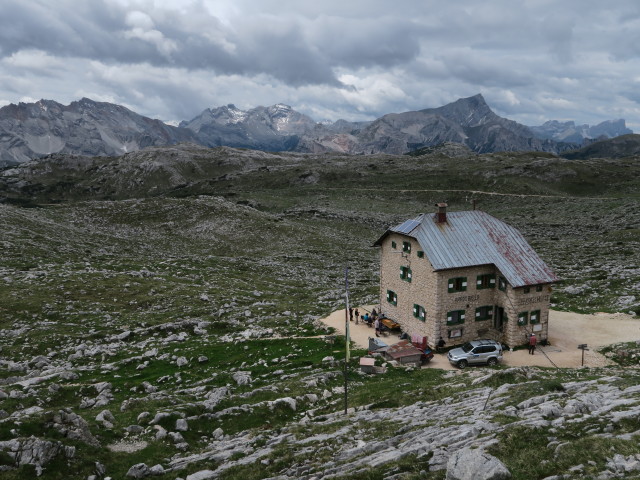 Seekofelhütte, 2.327 m (16. Juni)