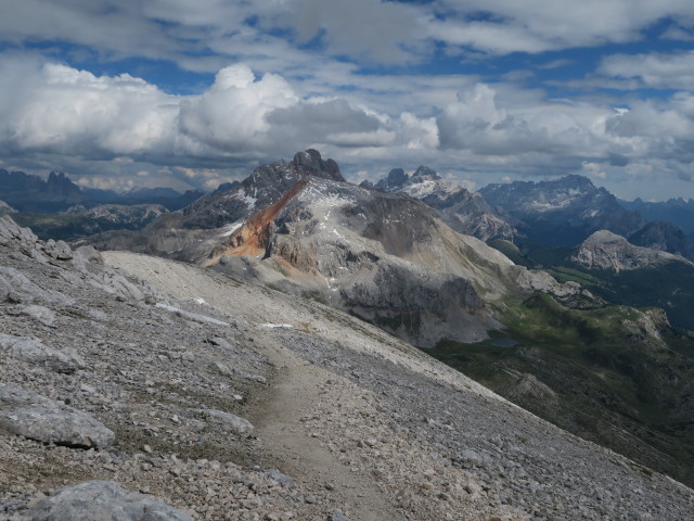 Weg 1 zwischen Seekofel und Ofenscharte (16. Juni)