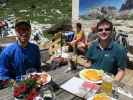 Armin und Ronald bei der Zsigmondy-Hütte, 2.224 m (16. Juli)