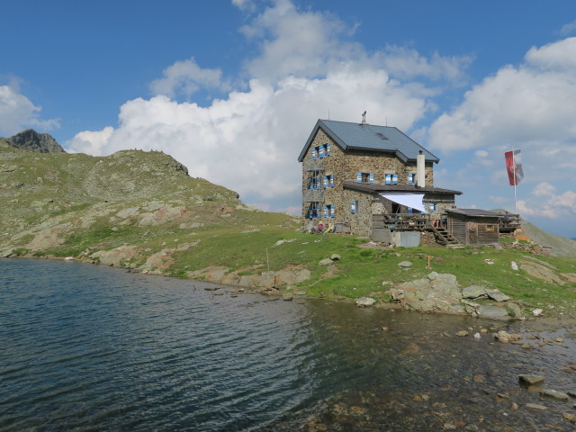 Flaggerschartenhütte, 2.481 m (22. Juli)