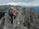 Innsbrucker Klettersteig: Larissa zwischen Seegrubenscharte und Östlicher Kaminspitze (30. Juli)