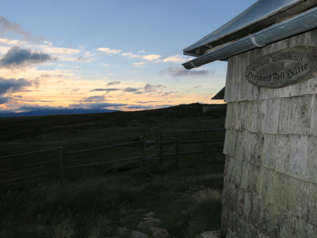 Bernhard-Fest-H&uuml;tte, 1.980 m (13. Aug.)