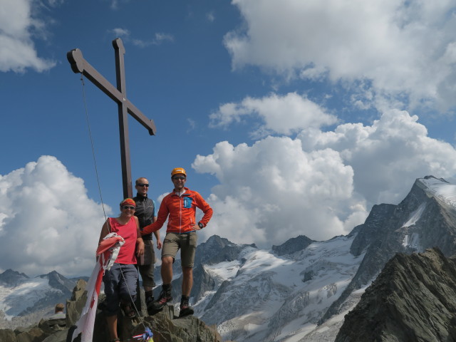 Gudrun, Christoph und ich am Schönbichler Horn, 3.134 m (25. Aug.)