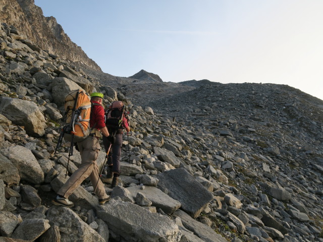 Christoph und Gudrun zwischen Eisbruggjoch und Weißzintferner (27. Aug.)