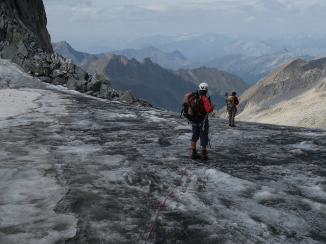 Christoph und Gudrun in der Oberen Wei&szlig;zintscharte, 3.187 m (27. Aug.)