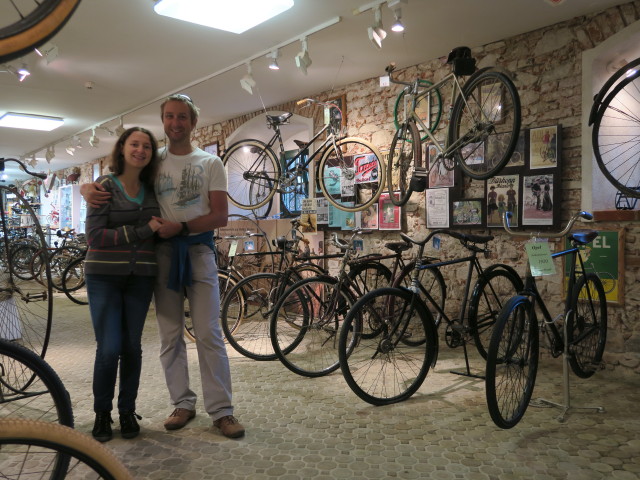 Sabine und ich im Fahrradmuseum