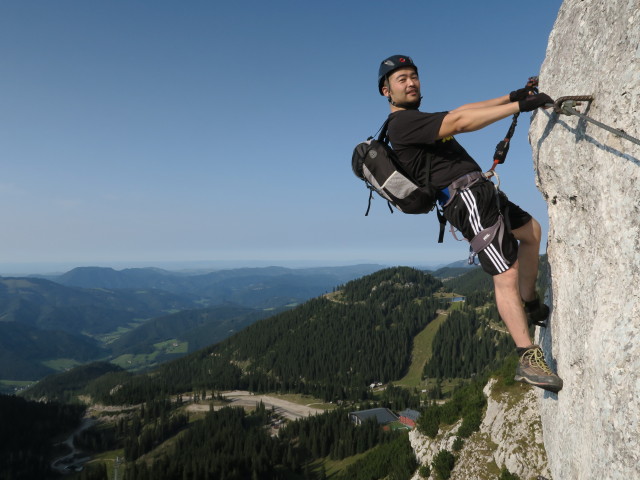 Heli-Kraft-Klettersteig: Lin zwischen 2. und 3. Seilbrücke (8. Sep.)