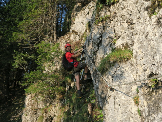 Bergmandl-Klettersteig: Jörg am 1. Pfeiler (8. Sep.)