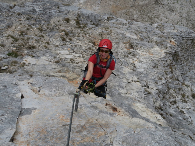 K&ouml;nigschusswand-Klettersteig: Carmen im unteren Teil