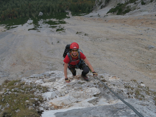 K&ouml;nigschusswand-Klettersteig: Carmen im unteren Teil